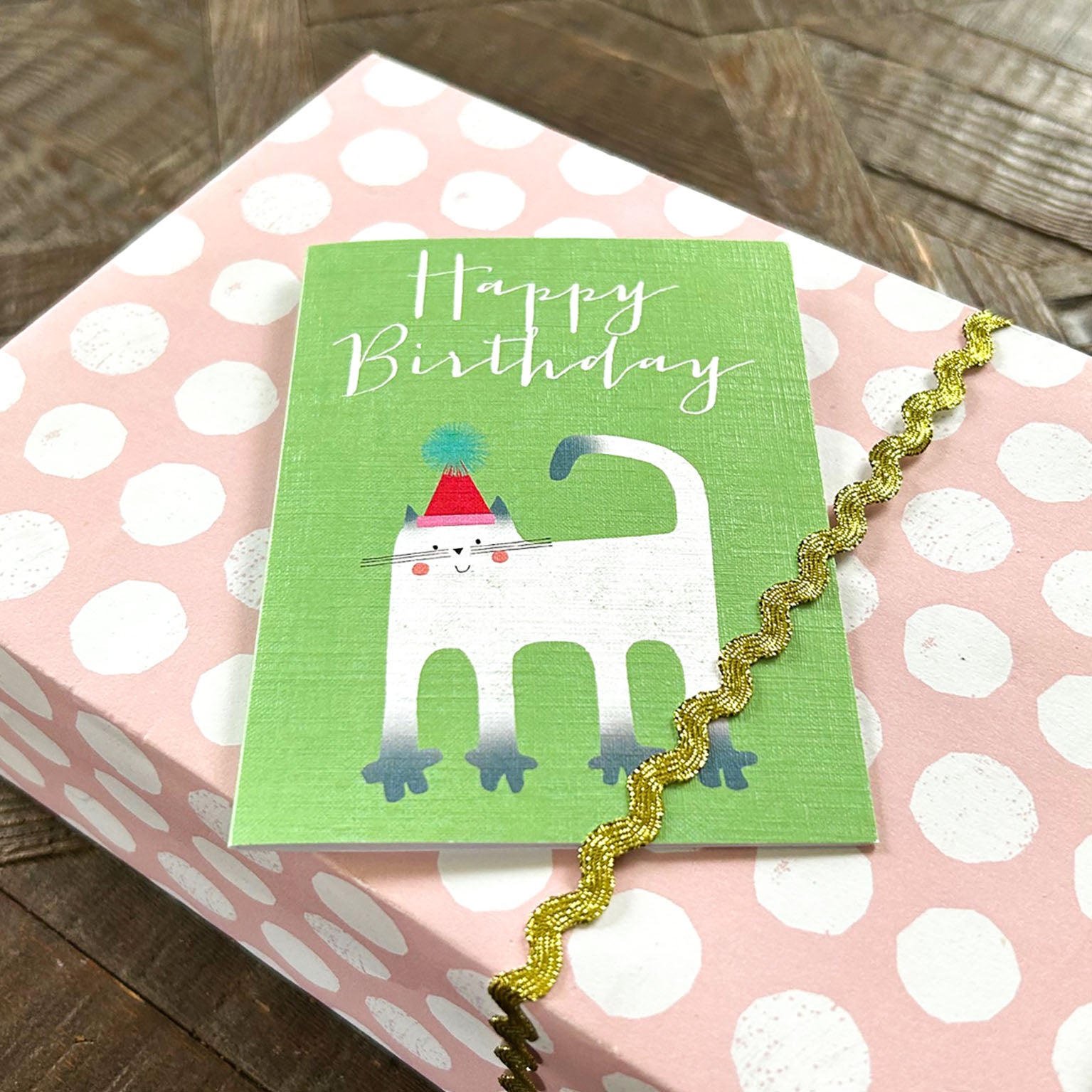 CA04 mini green cat birthday card