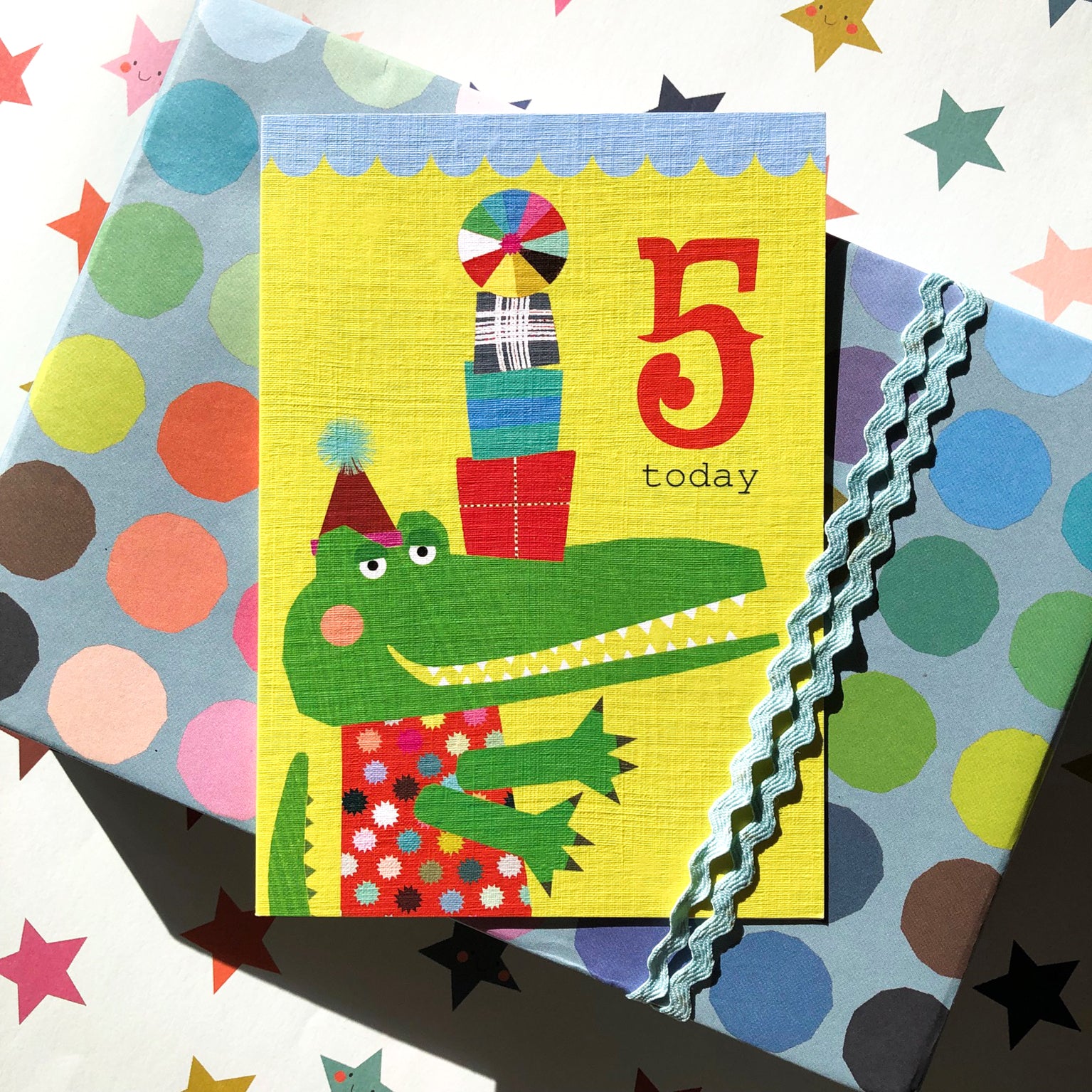 CZ05 crocodile 5th birthday card