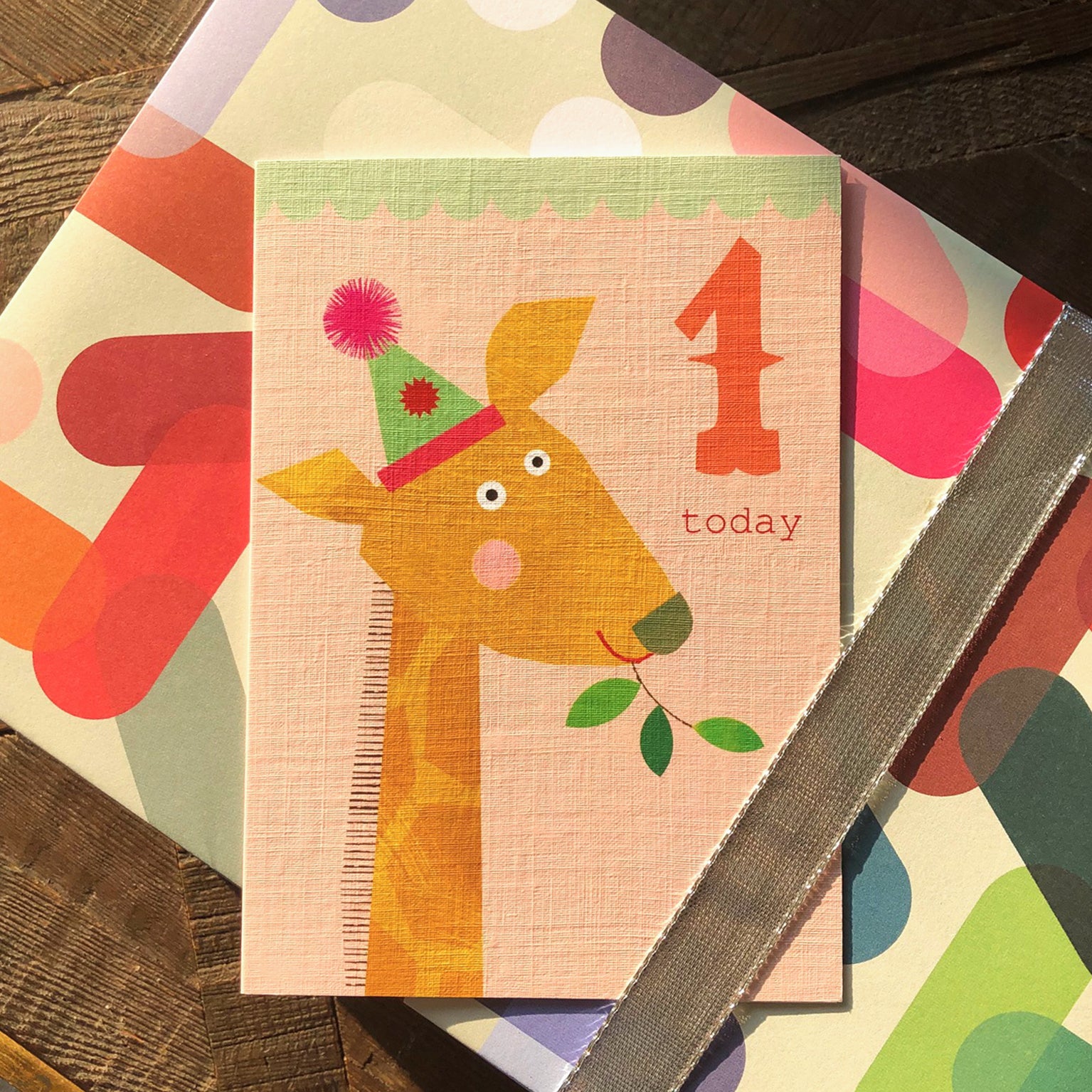 CZ07 giraffe 1st birthday card