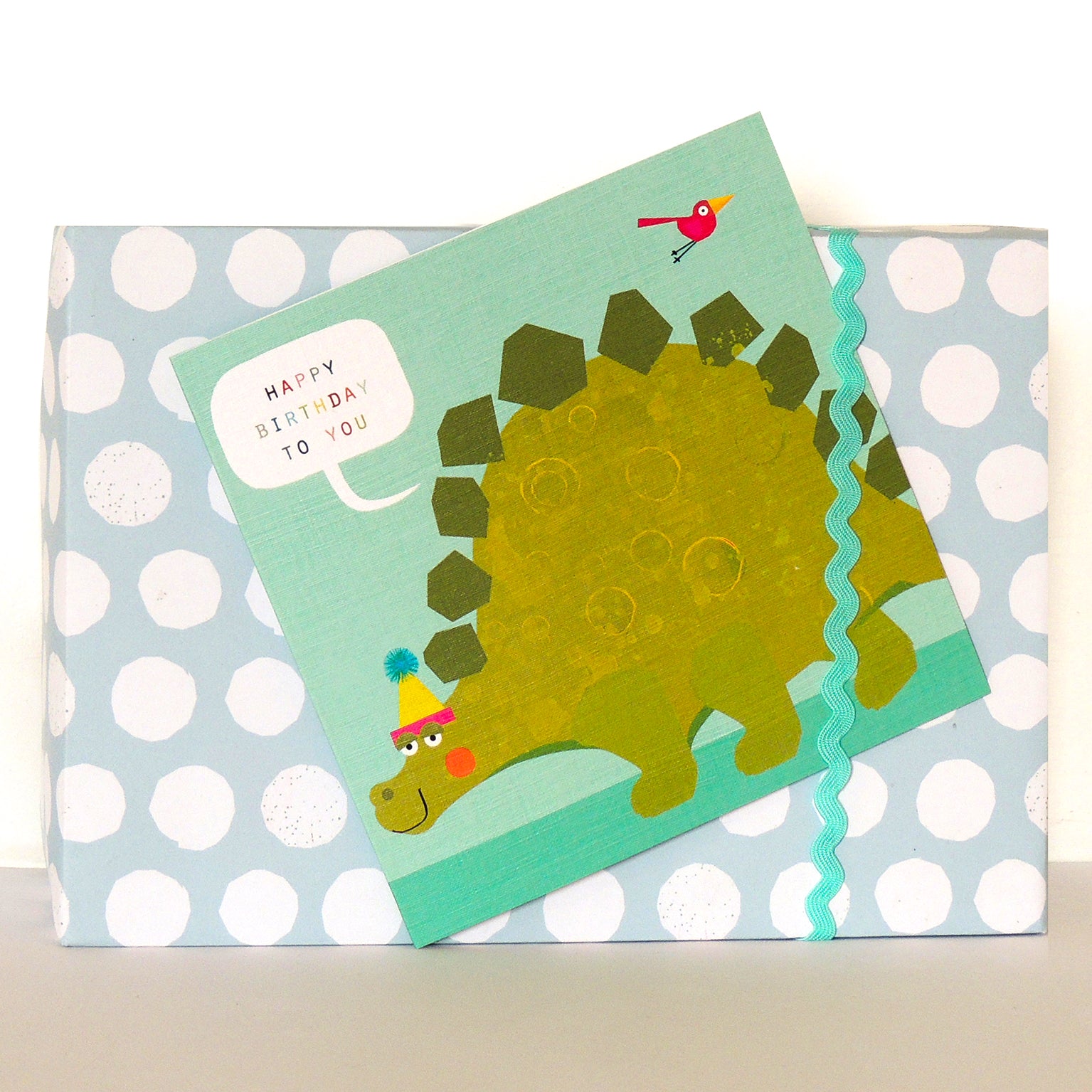 DB08 happy birthday stegosaurus card