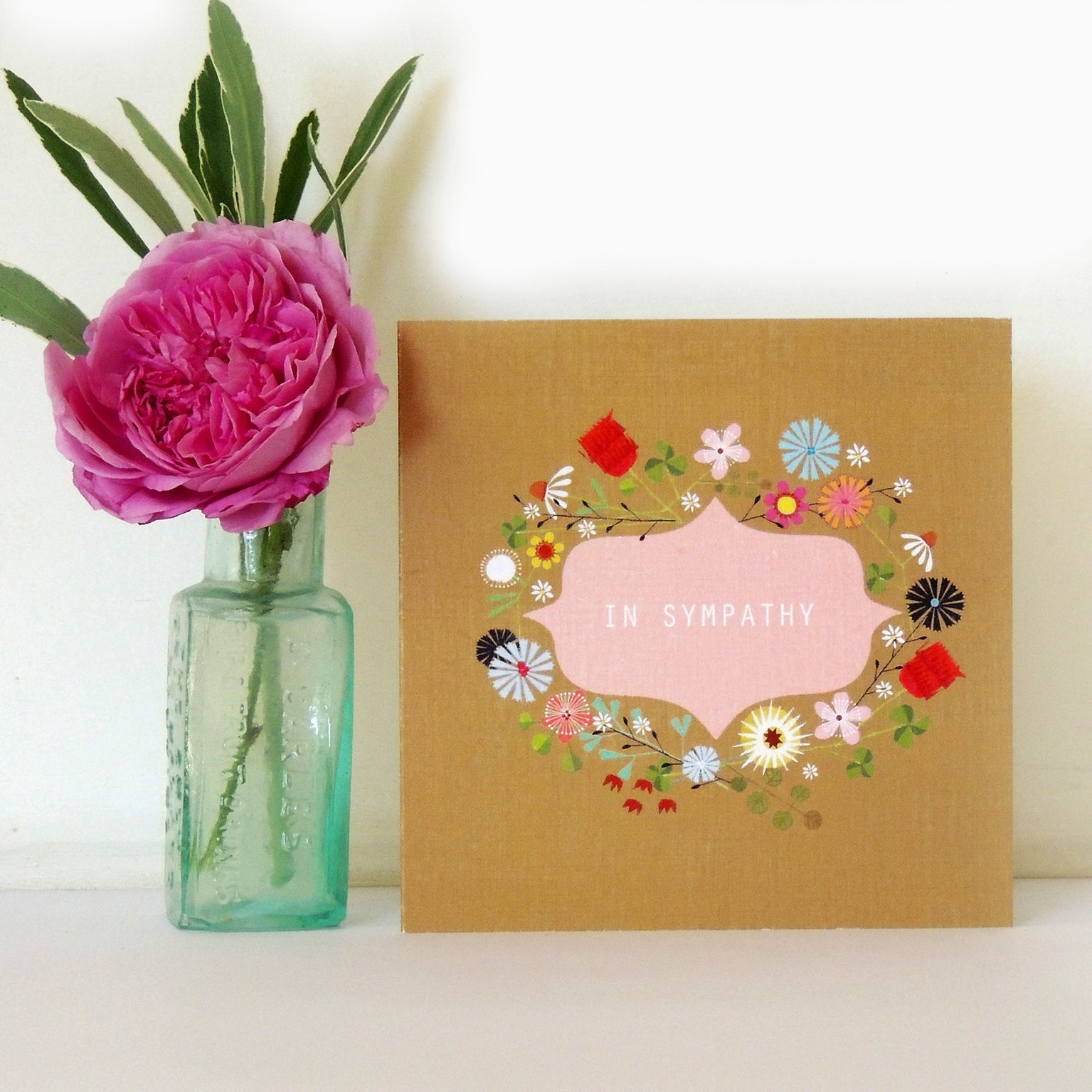 FL08 floral sympathy greetings card