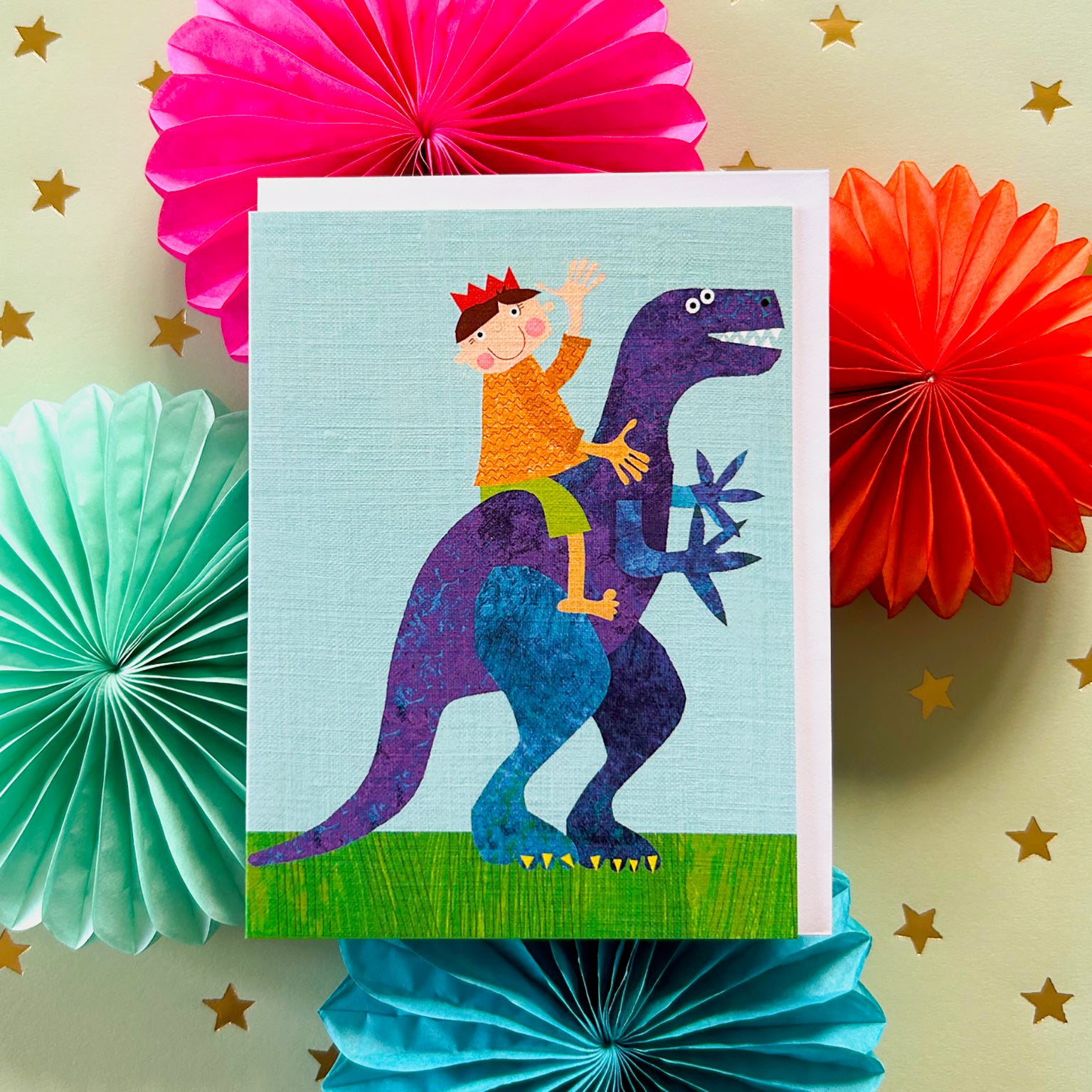 KTW40 mini boy on dinosaur card