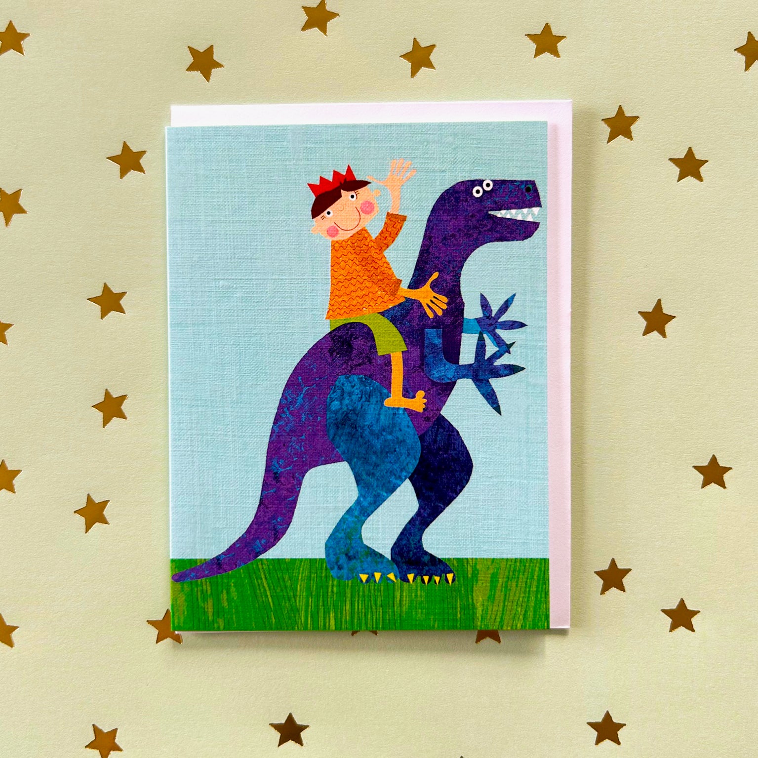 KTW40 mini boy on dinosaur card