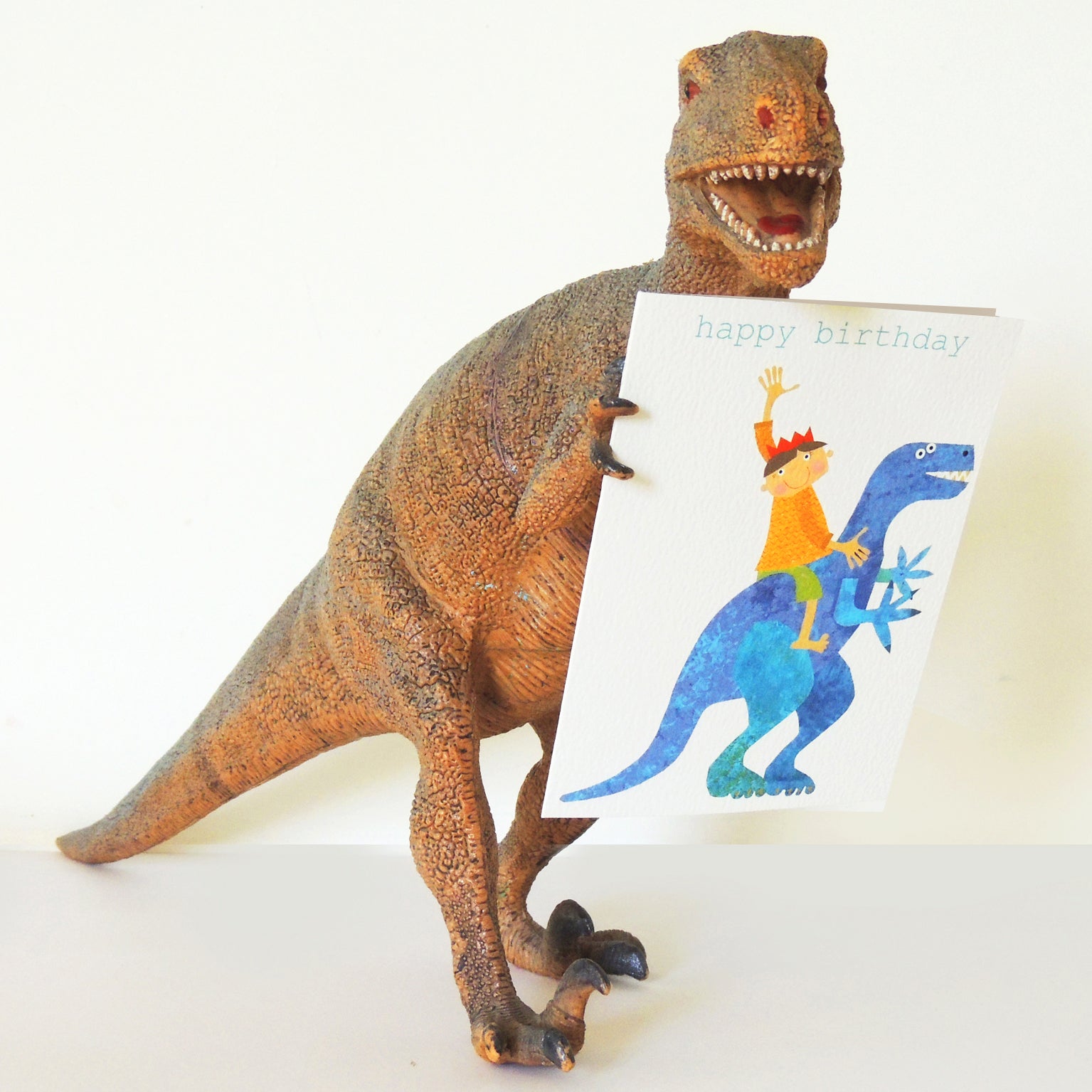 TB02 dinosaur happy birthday card