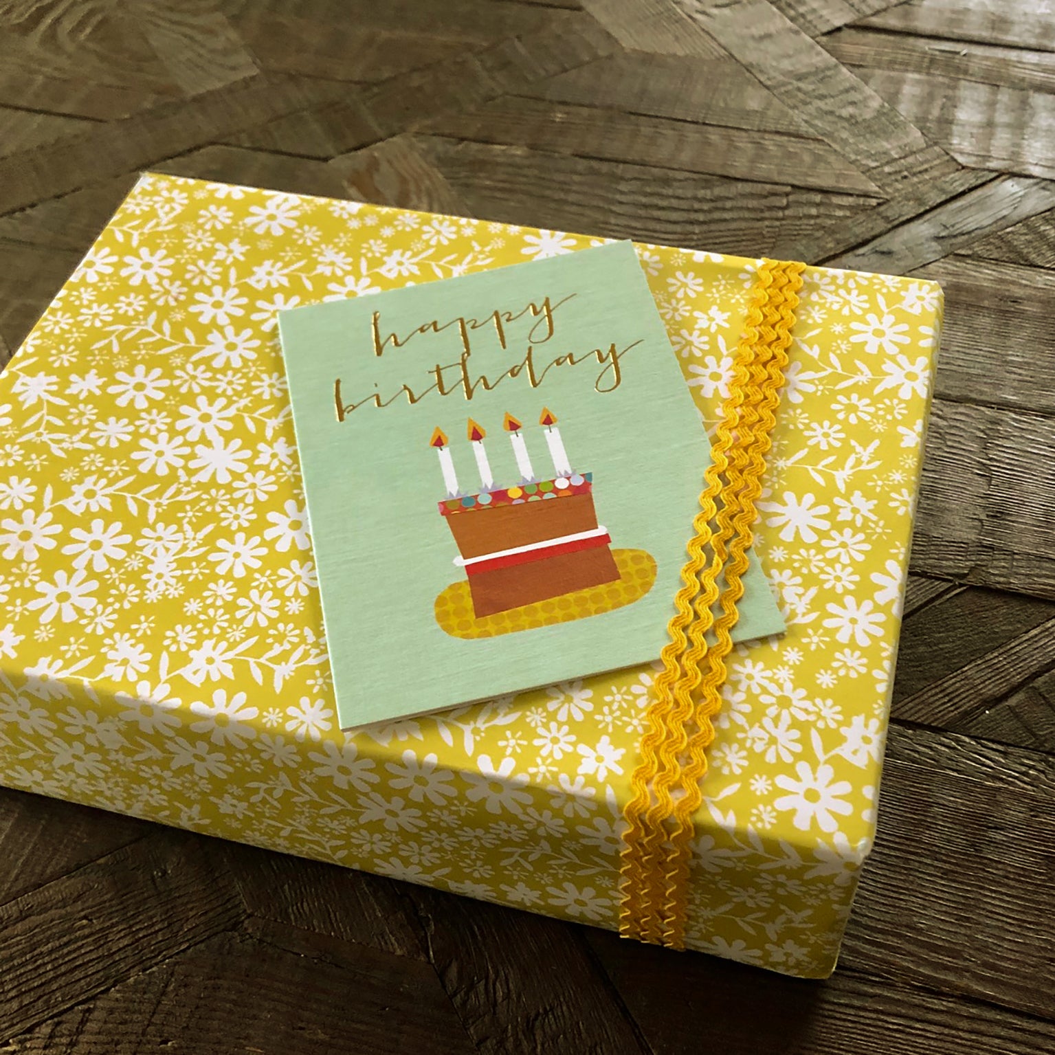 TW46 mini gold foiled birthday card