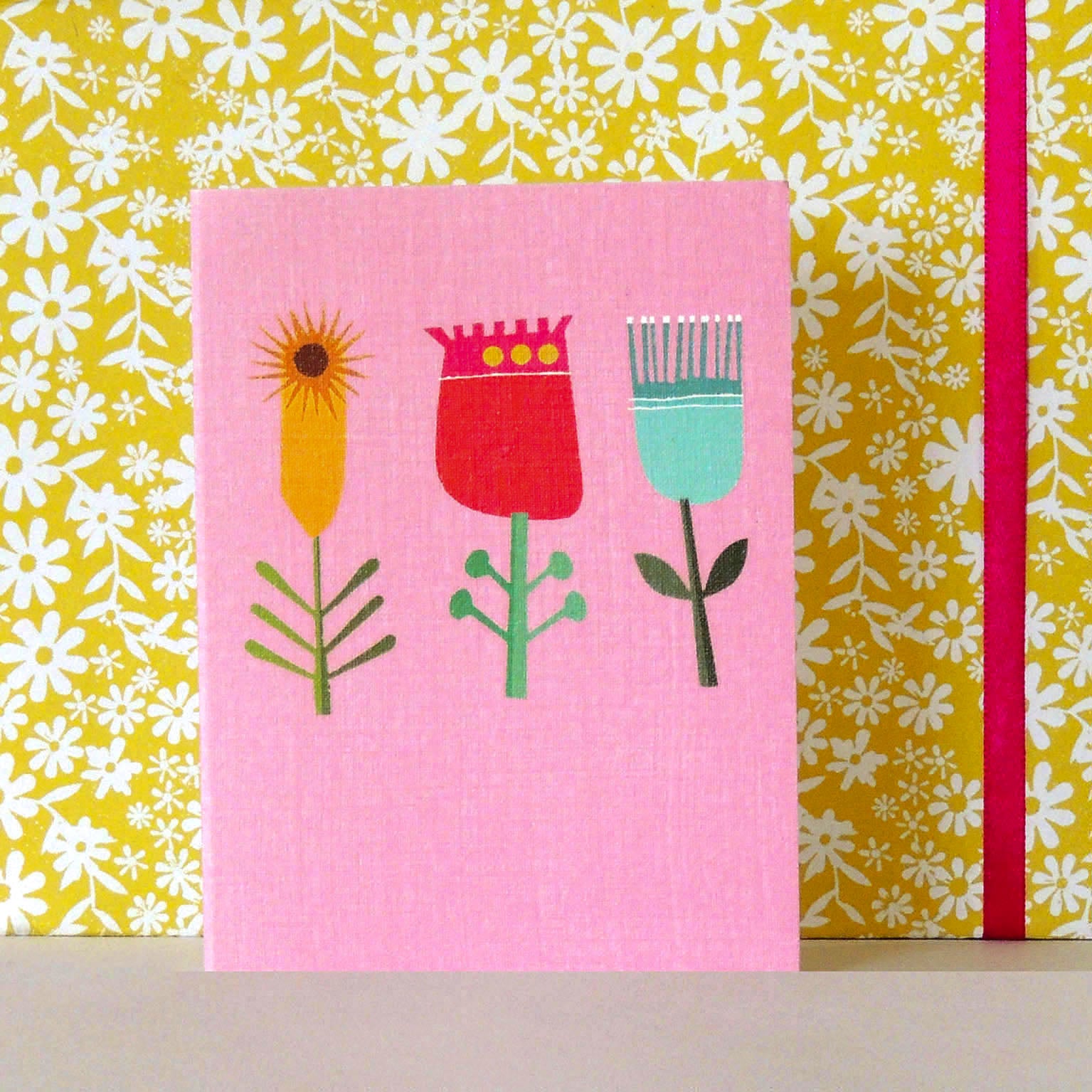 TW85 mini pink blooms card