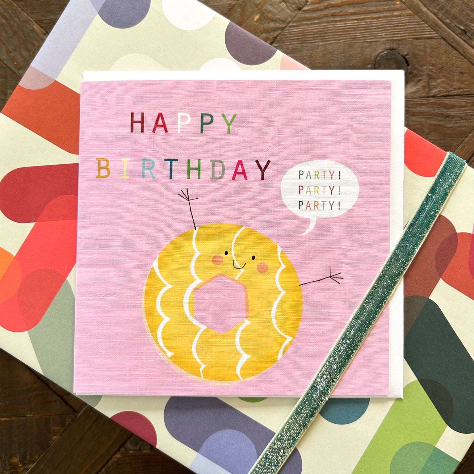 WO37 party ring birthday card