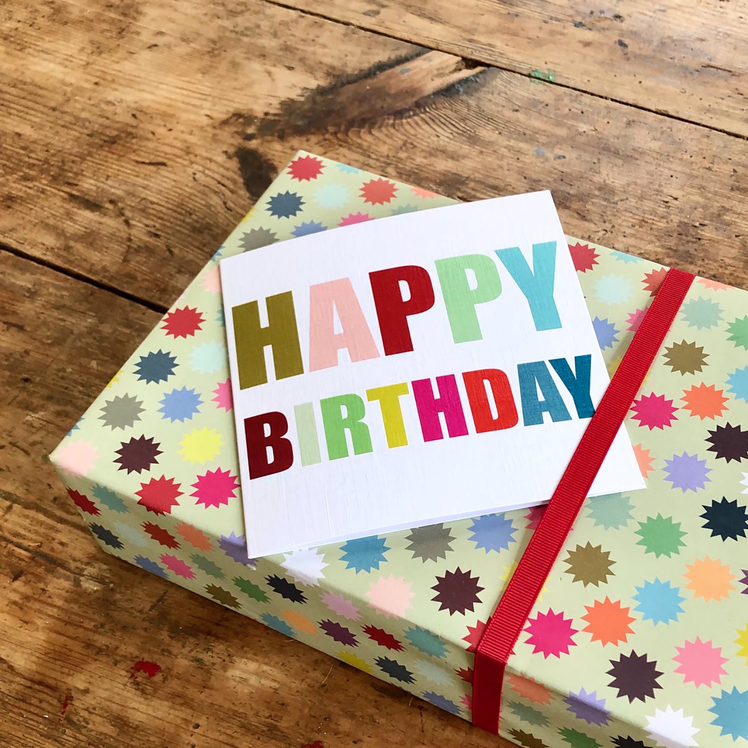 WO50 bold happy birthday card