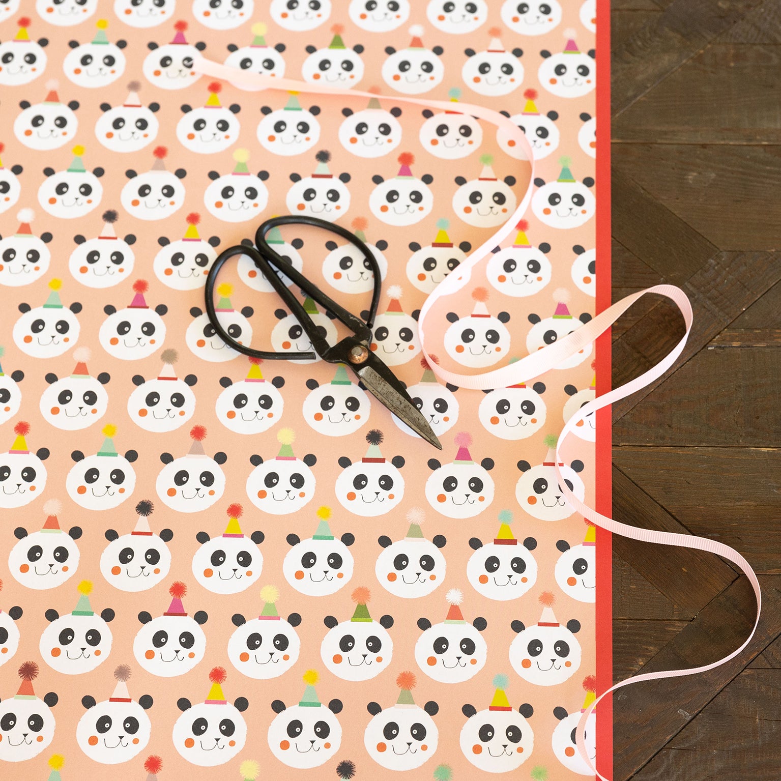 WP107 panda wrapping paper