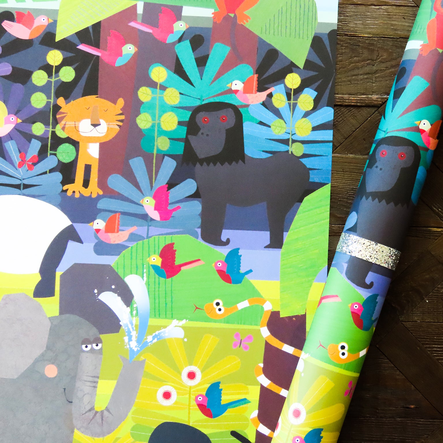 WP113 jungle wrapping paper