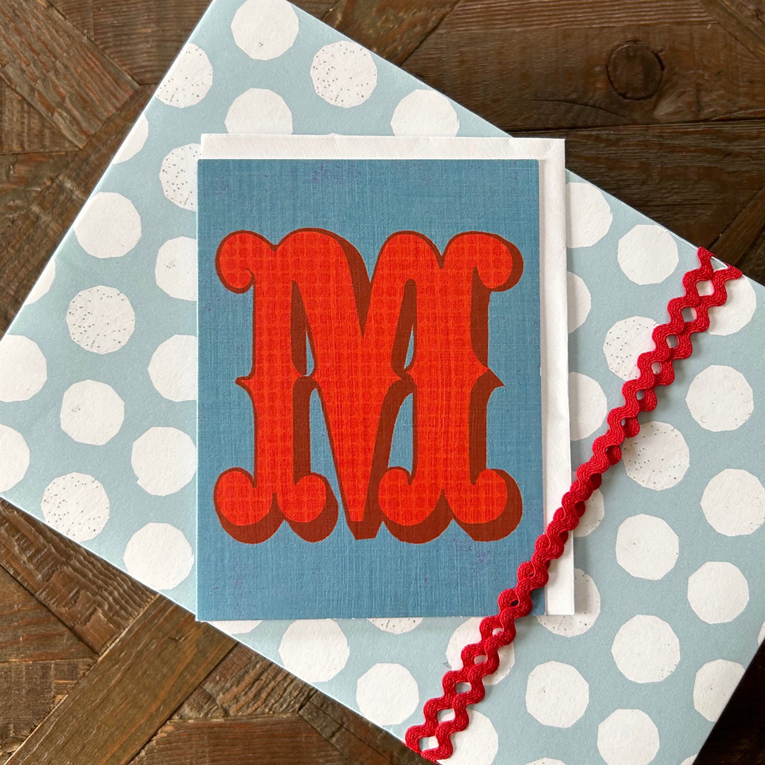 mini M alphabet card