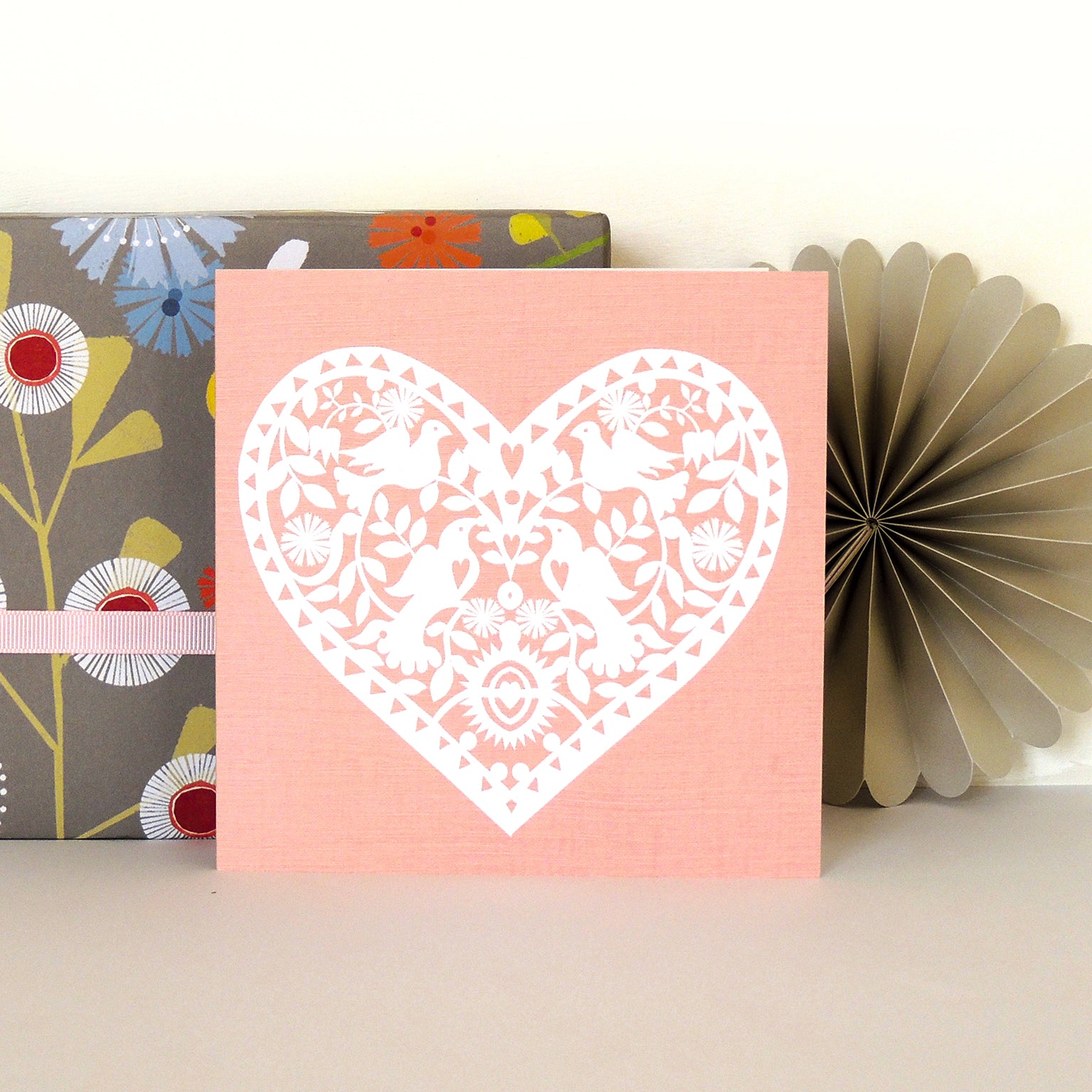 SS02 pale cut out heart card