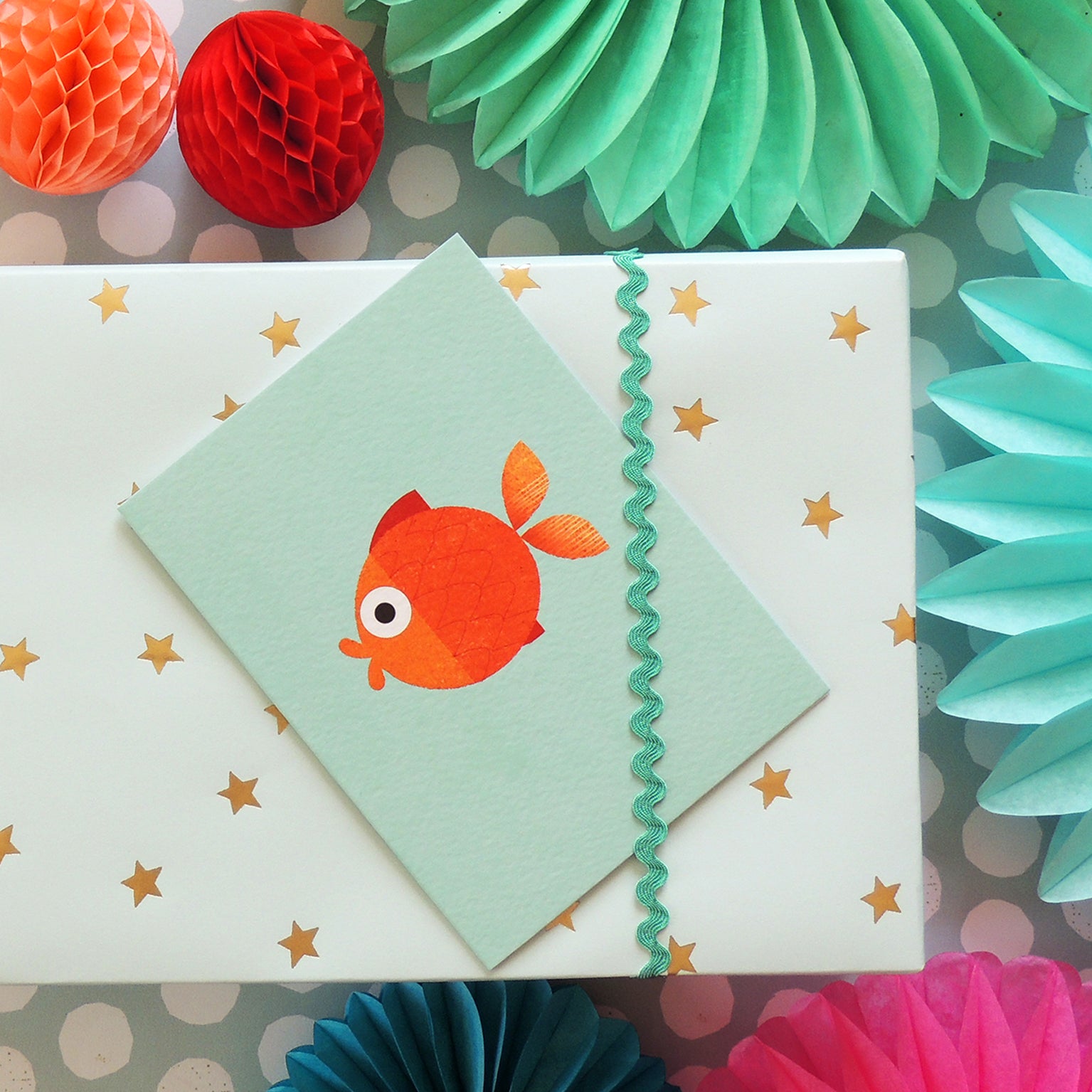 TW23 mini goldfish greetings card