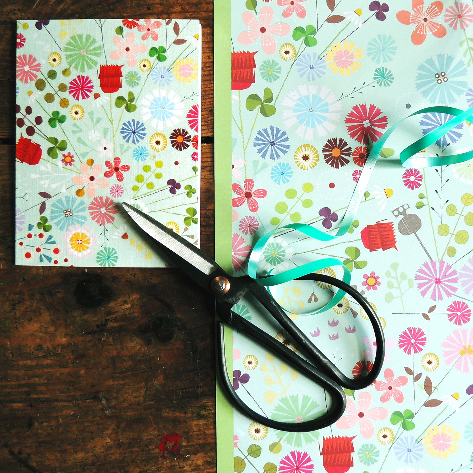 WTW98 mini floral greetings card